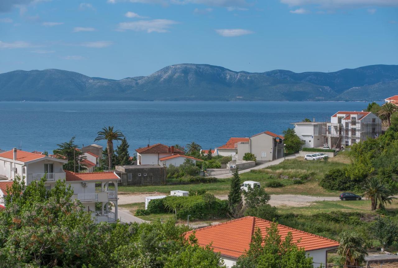 Tonka Apartments Gradac  Exterior photo